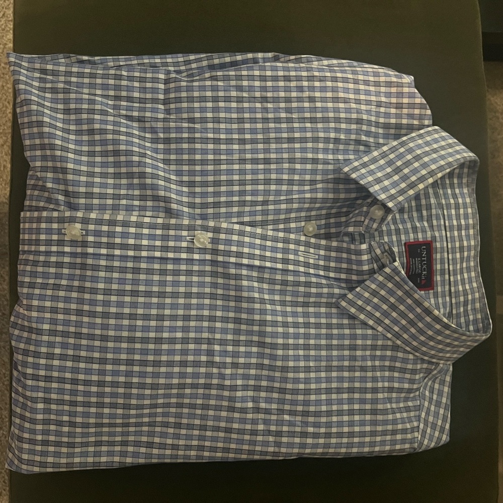 UNTUCKit Blue and White Checkered Shirt XL